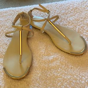 A New Day Sandals Thongs 5 1/2 New